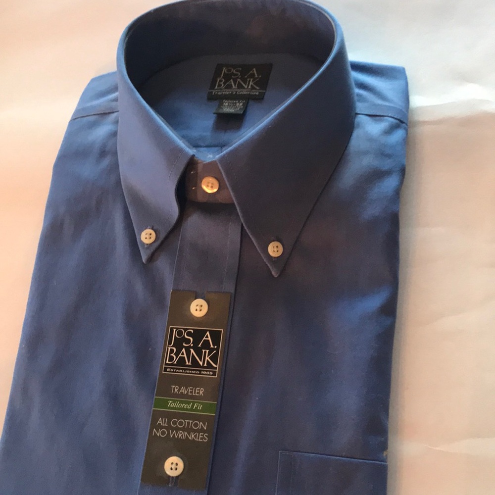 Men’s all cotton, no wrinkle button down shirt